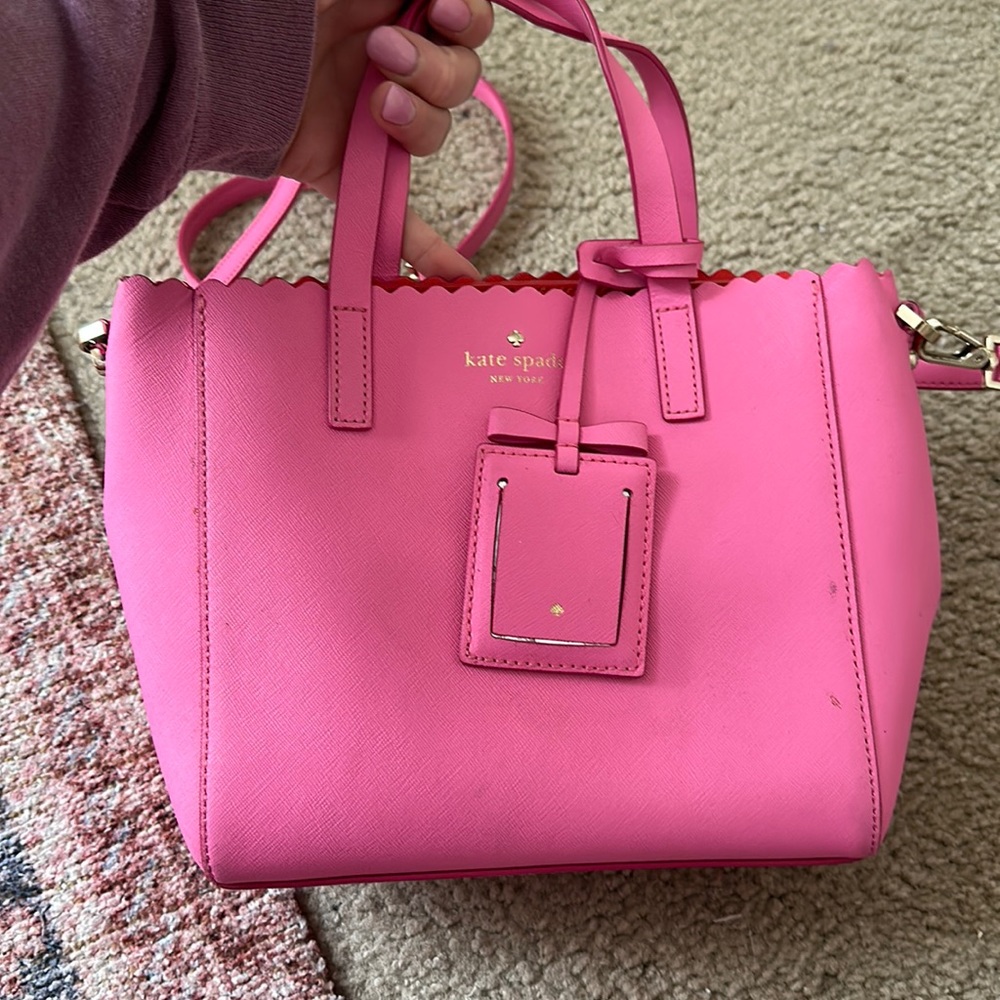 pink scallop purse